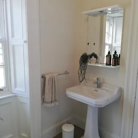 Σπίτι διακοπών Next Door At Broomfield House Midleton