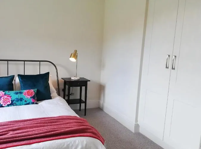 펜션 Next Door At Broomfield House *